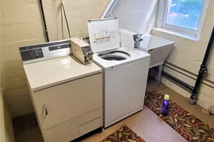 201 Amabell St, Pittsburgh, PA 15211 - Photo 4