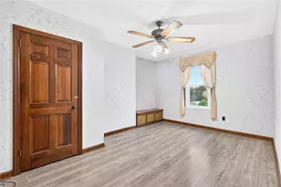 815 Washington Rd, Washington Township, PA 15012 - Photo 30