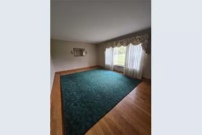 205 Hamburg Rd, Hempfield Township, PA 16125 - Photo 20