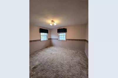 205 Hamburg Rd, Hempfield Township, PA 16125 - Photo 28