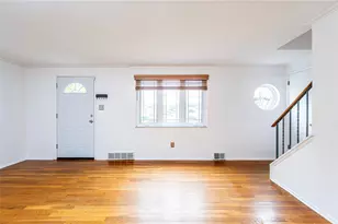 260 Hillary Dr, Pittsburgh, PA 15147 - Photo 8