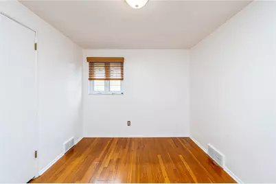 260 Hillary Dr, Pittsburgh, PA 15147 - Photo 20