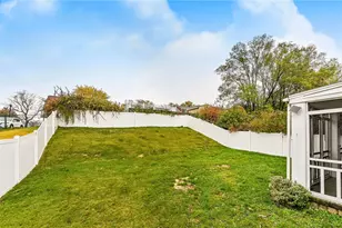 260 Hillary Dr, Pittsburgh, PA 15147 - Photo 40