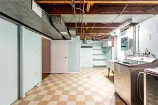 260 Hillary Dr, Pittsburgh, PA 15147 - Photo 38