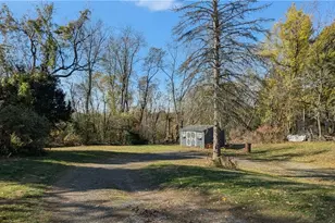 1065 Tuscarawas Rd, Brighton Township, PA 15009 - Photo 28