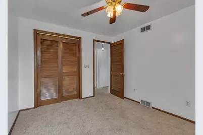 1065 Tuscarawas Rd, Brighton Township, PA 15009 - Photo 18