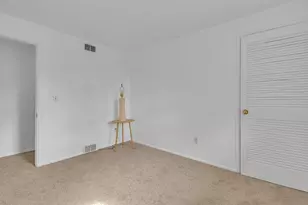 1065 Tuscarawas Rd, Brighton Township, PA 15009 - Photo 20