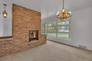 1065 Tuscarawas Rd, Brighton Township, PA 15009 - Photo 10