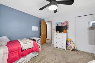 5184 S Carterton Dr, Hampton, PA 15044 - Photo 18