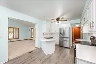 686 Christy, Hermitage, PA 16148 - Photo 14