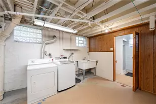 686 Christy, Hermitage, PA 16148 - Photo 28