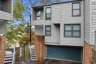 22 Timberline Ct, Pittsburgh, PA 15217 - Photo 1