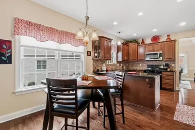 1301 Shinnecock Ct, Adams Township, PA 16046 - Photo 12