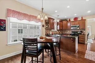 1301 Shinnecock Ct, Adams Township, PA 16046 - Photo 12