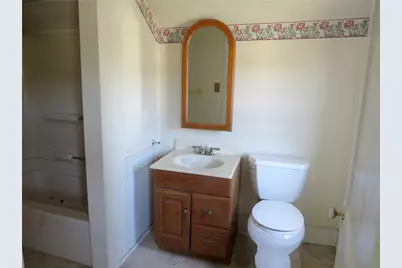 207 N Main St, Houston, PA 15342 - Photo 22