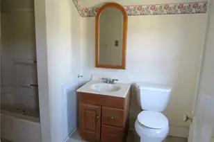 207 N Main St, Houston, PA 15342 - Photo 22