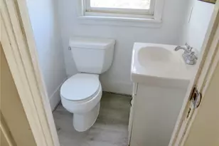 207 N Main St, Houston, PA 15342 - Photo 10