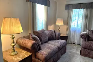 3012 Crab Hollow Rd, Pittsburgh, PA 15235 - Photo 2