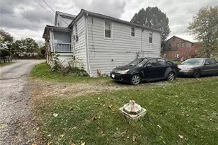 24 W Church St, Fairchance, PA 15436 - Photo 22