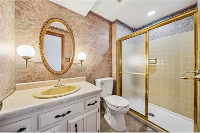 214 Ridgeview Dr, Pittsburgh, PA 15090 - Photo 24