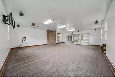 214 Ridgeview Dr, Pittsburgh, PA 15090 - Photo 16