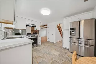 214 Ridgeview Dr, Pittsburgh, PA 15090 - Photo 8