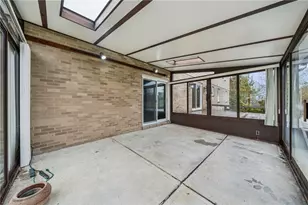 214 Ridgeview Dr, Pittsburgh, PA 15090 - Photo 18