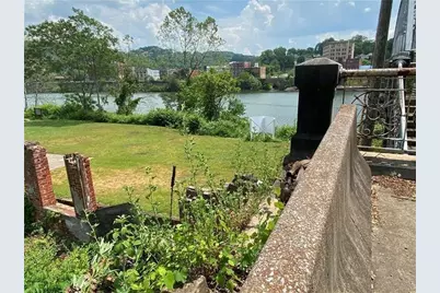 8 Bridge Boulevard, Brownsville, PA 15417 - Photo 8