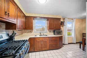 103 Jade Dr, Oakdale, PA 15071 - Photo 6