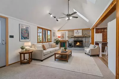 2123 Rocky Ridge Rd, Bullskin Township, PA 15610 - Photo 2