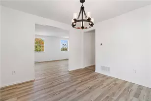 1562 Hedwig Dr, Pittsburgh, PA 15101 - Photo 6