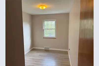 300 Taylor Street, North Versailles, PA 15137 - Photo 24