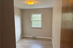 300 Taylor St, North Versailles, PA 15137 - Photo 24