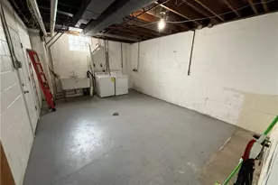 300 Taylor St, North Versailles, PA 15137 - Photo 34