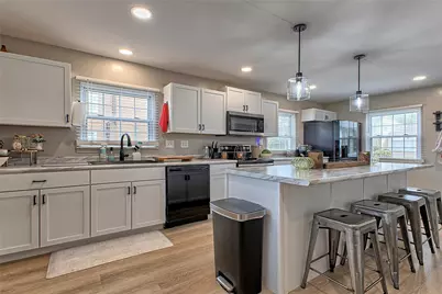 1608 Kansas Avenue, White Oak, PA 15131 - Photo 6