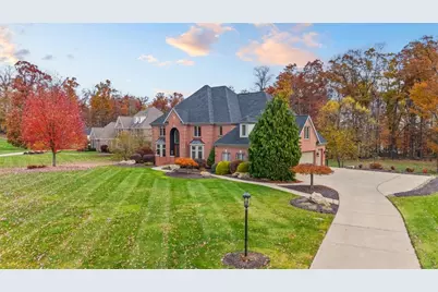 112 Mirage Drive, Cranberry Township, PA 16066 - Photo 2