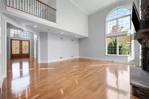 112 Mirage Dr, Cranberry Township, PA 16066 - Photo 10