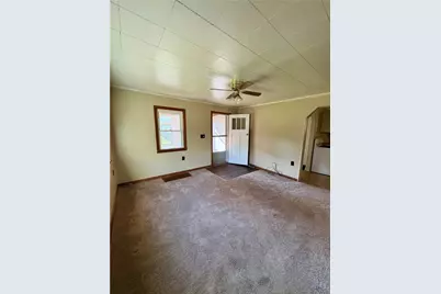 210 Mosholder Ln, Hopewell Township, PA 15001 - Photo 10