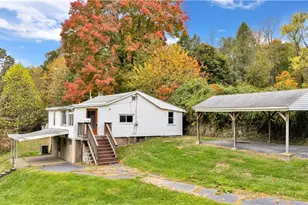 210 Mosholder Ln, Hopewell Township, PA 15001 - Photo 2