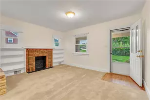 1002 Gringo Rd, Hopewell Township, PA 15001 - Photo 6