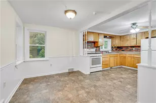 1002 Gringo Rd, Hopewell Township, PA 15001 - Photo 8