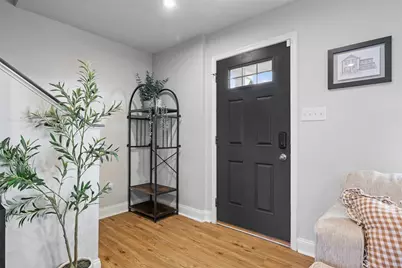 354 Arden Dr, Lancaster Township, PA 16037 - Photo 2