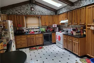 2110 Kenneth Ave, Arnold, PA 15068 - Photo 14