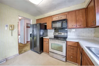 219 Center New Texas Road, Pittsburgh, PA 15239 - Photo 6