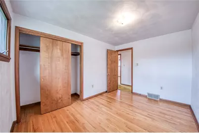 219 Center New Texas Road, Pittsburgh, PA 15239 - Photo 8