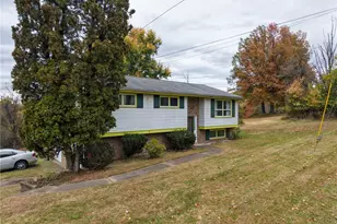 219 Center New Texas Rd, Pittsburgh, PA 15239 - Photo 2