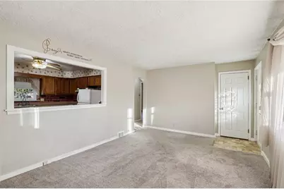 2422 Ridgewood Court, Shenango Township, PA 16101 - Photo 12