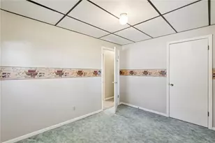 2422 Ridgewood Ct, Shenango Township, PA 16101 - Photo 36