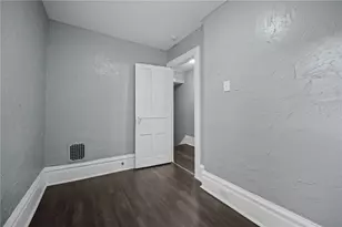 7807 Kelly St, Pittsburgh, PA 15208 - Photo 10