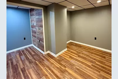 517 Schoonmaker Avenue, Monessen, PA 15062 - Photo 22